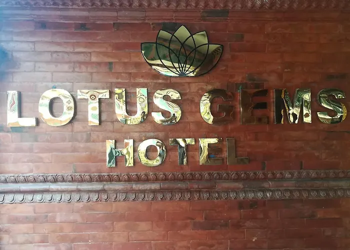 Lotus Gems Hotel 3*